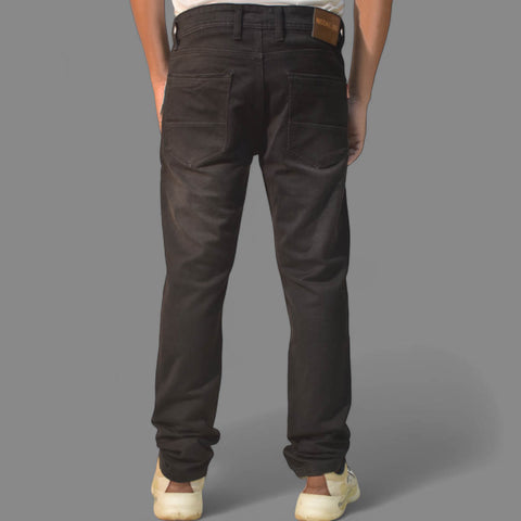 C . Black Solid Slim Fit Casual Jeans