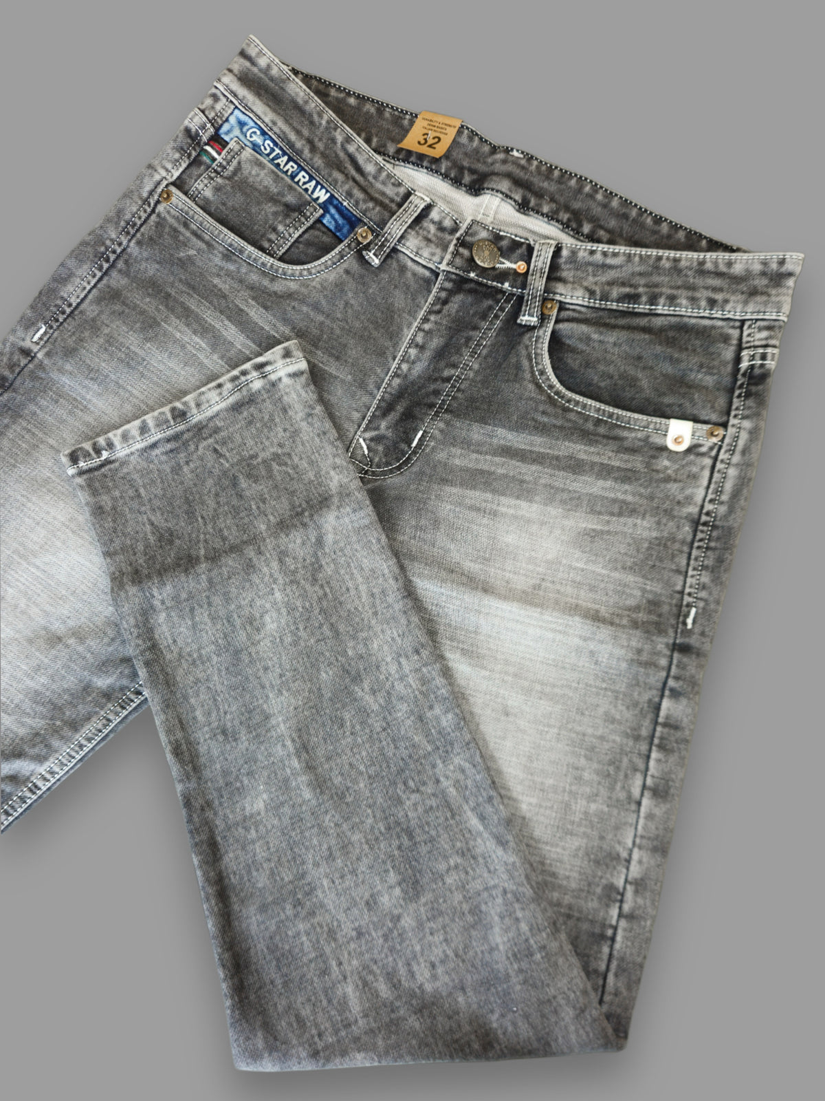 MEN’S  Washed Grey Slim Fit Jeans