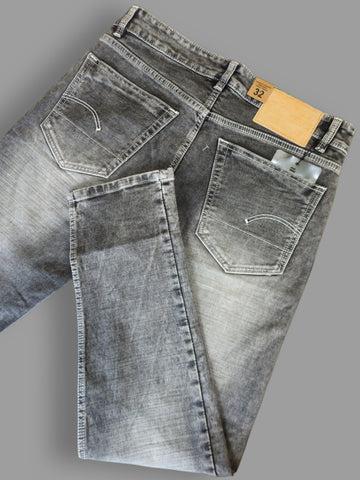 MEN’S  Washed Grey Slim Fit Jeans