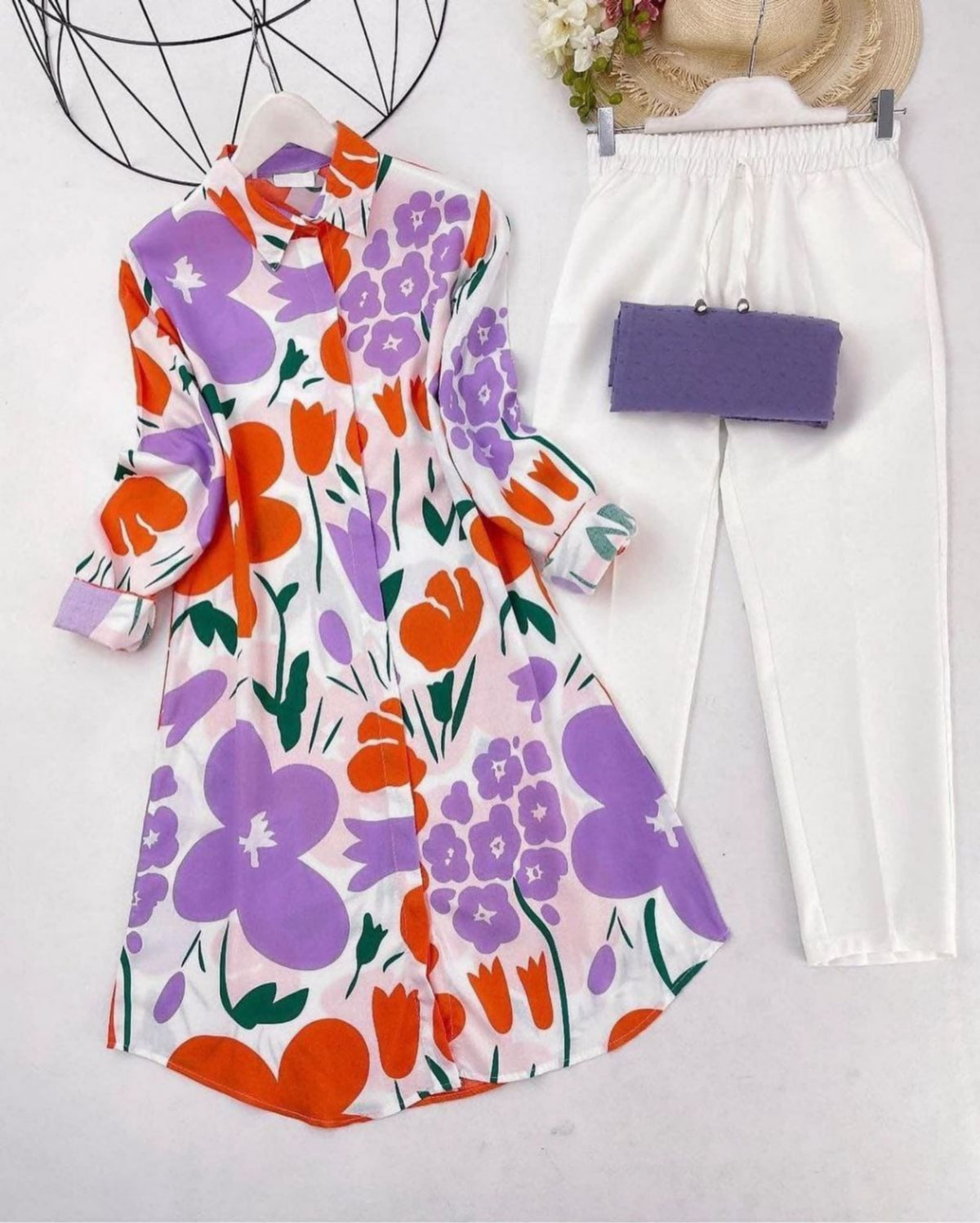 Bold Floral Digital Print Kurti with White Lycra Plazzo – Vibrant & Stylish Set