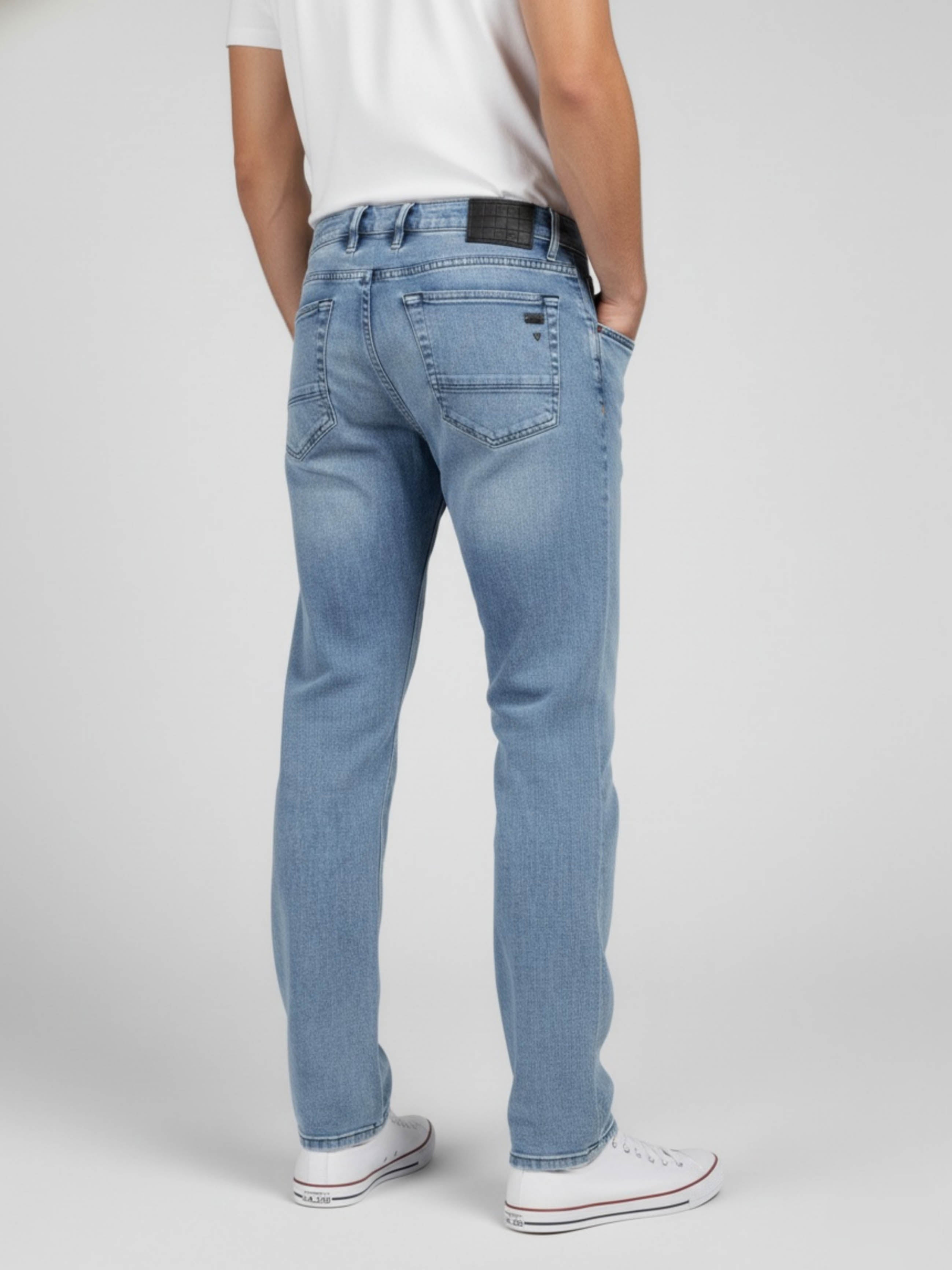Men’s Light Blue Slim Fit Jeans – Soft Stretchable Denim Trekyoo