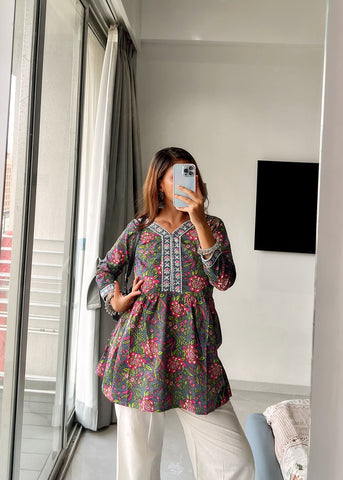 Floral Printed Peplum Kurti – Elegant Everyday Wear
