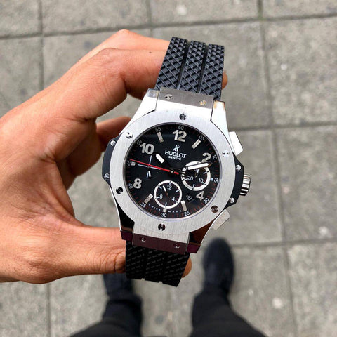 Hublot Big Bang Evolution 301.SB.131.RX – Men’s Luxury Chronograph Watch