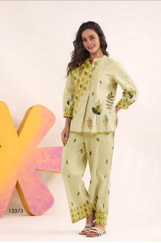 Honeycomb Botanical Co-Ord Set